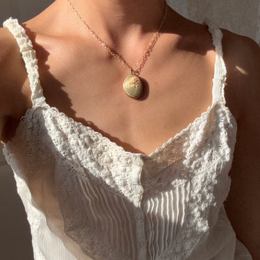 [Vintage Locket Drop] A Mother's Love Necklace