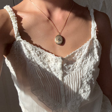 [Vintage Locket Drop] 3 Little Words Necklace