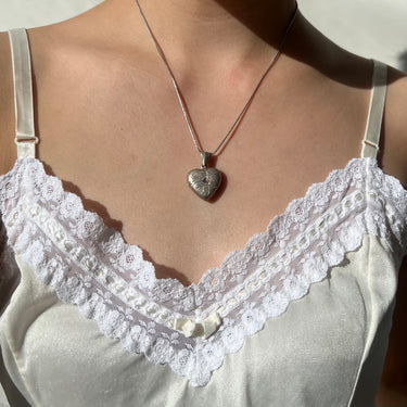 [Vintage Drop 8] A Touch of Blush Necklace