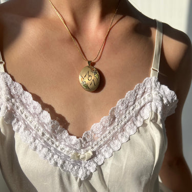 [Vintage Drop 13] Big Mother Locket