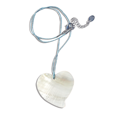 "Naida" Heart Shell Necklace